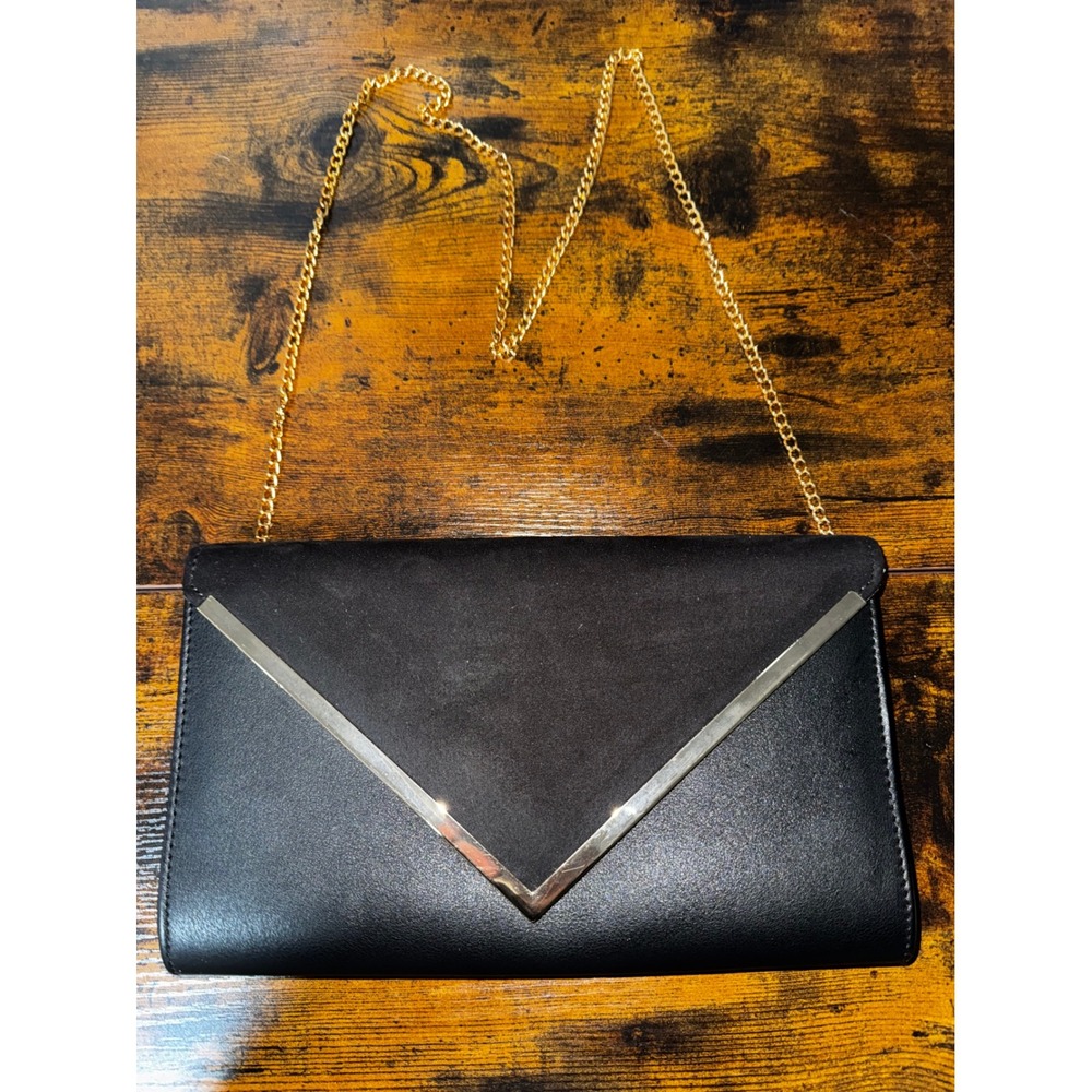 Aldo Black‎ Envelope Clutch Bag Gold Chain Strap V-Shape Trim